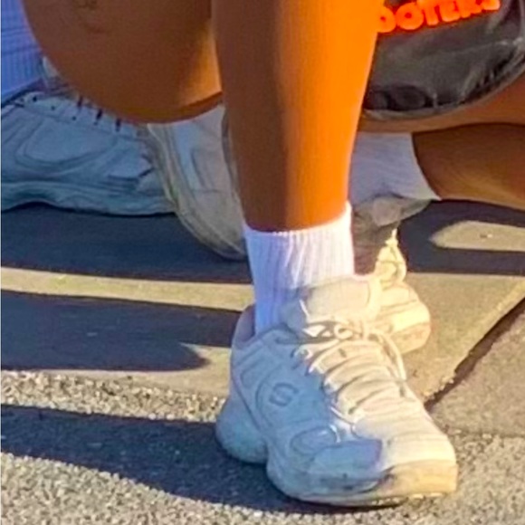 Hooters shoes :) - Picture 1 of 2